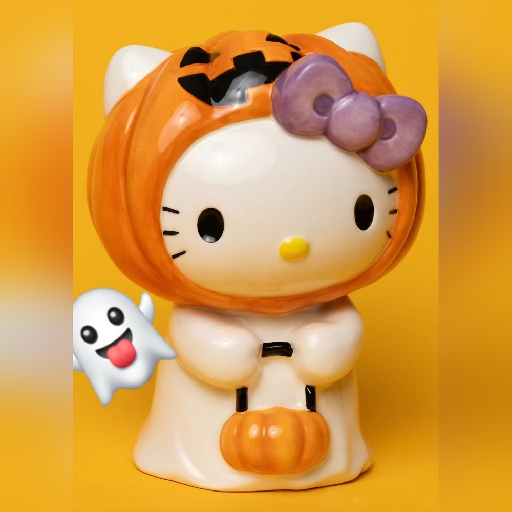 Sanrio Halloween Hello Kitty Figurine - Orange and Purple